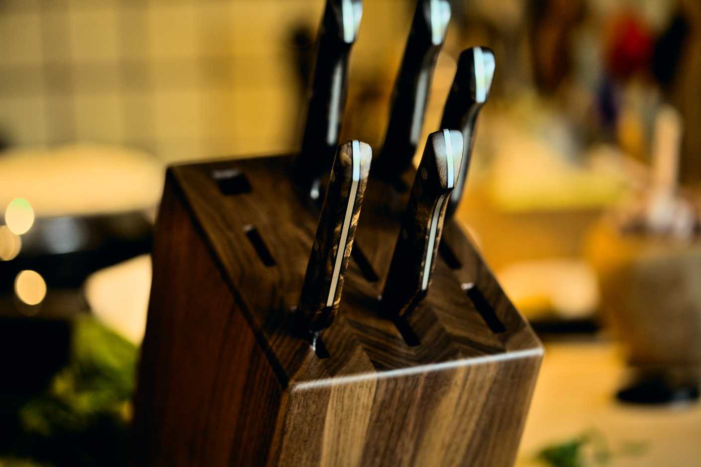 SLOTTED BLOCKS